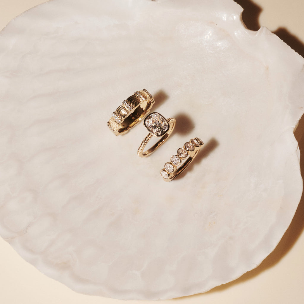 LINDELLI_Oblique_Barnacle_Ellipse_Yellow_Gold_White_Gold_Platinum